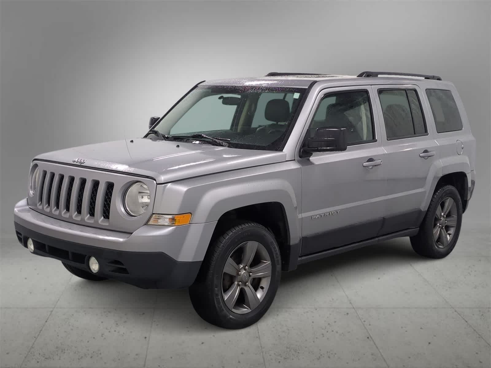 Thumbnail: 2015 Jeep Patriot - 4
