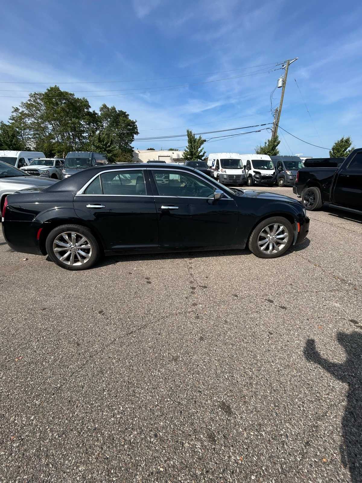 Thumbnail: 2016 Chrysler 300 - 13