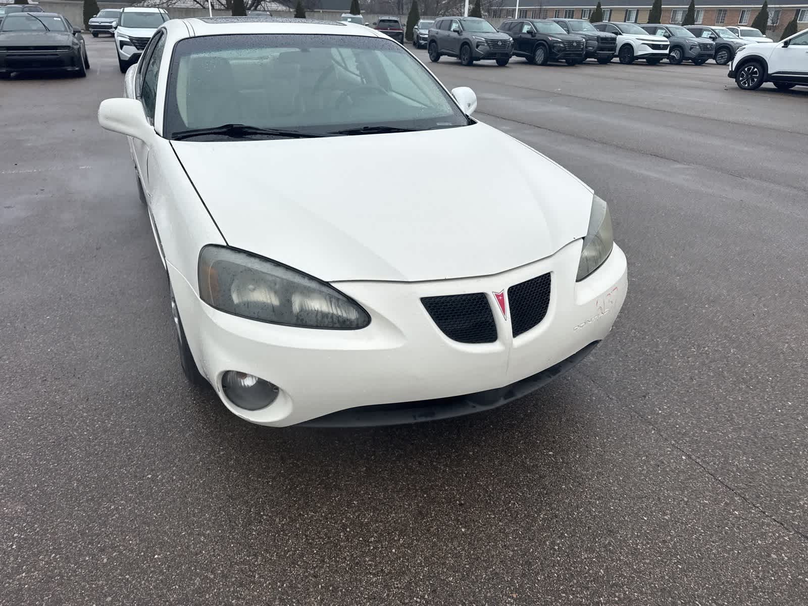 Thumbnail: 2008 Pontiac Grand Prix - 6