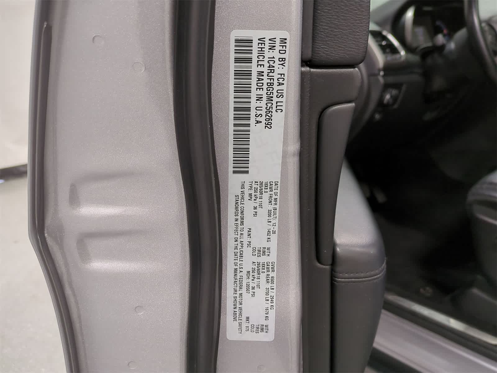 Thumbnail: 2021 Jeep Grand Cherokee - 38