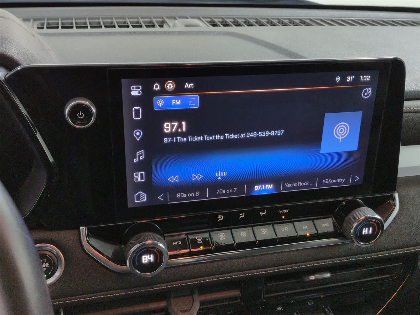 Thumbnail: 2023 Chevrolet Colorado - 28