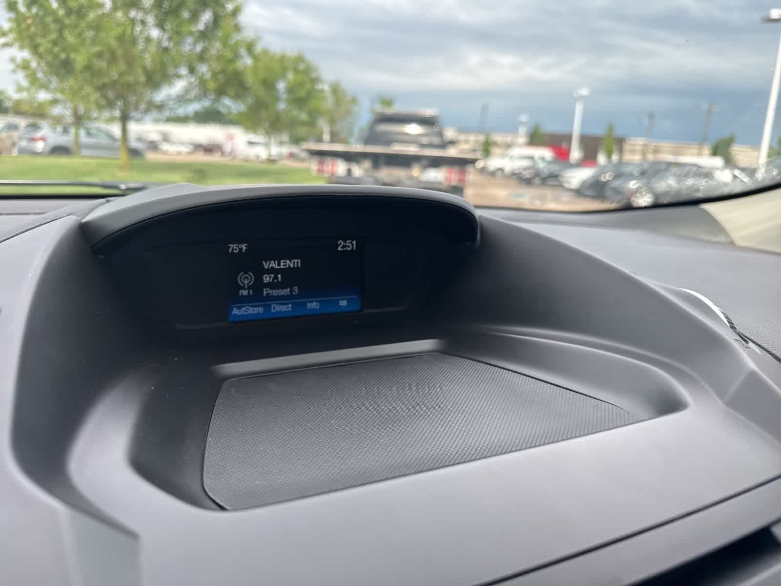 Thumbnail: 2018 Ford Escape - 32