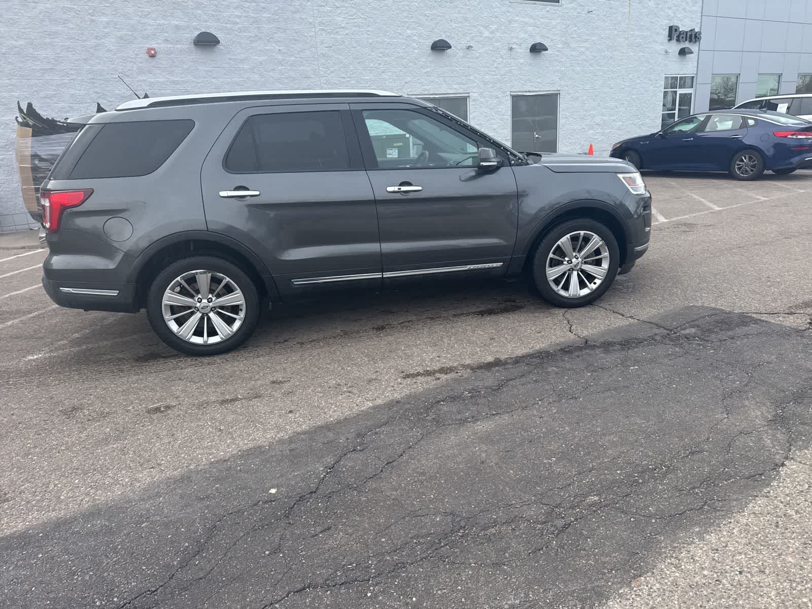 Thumbnail: 2019 Ford Explorer - 11