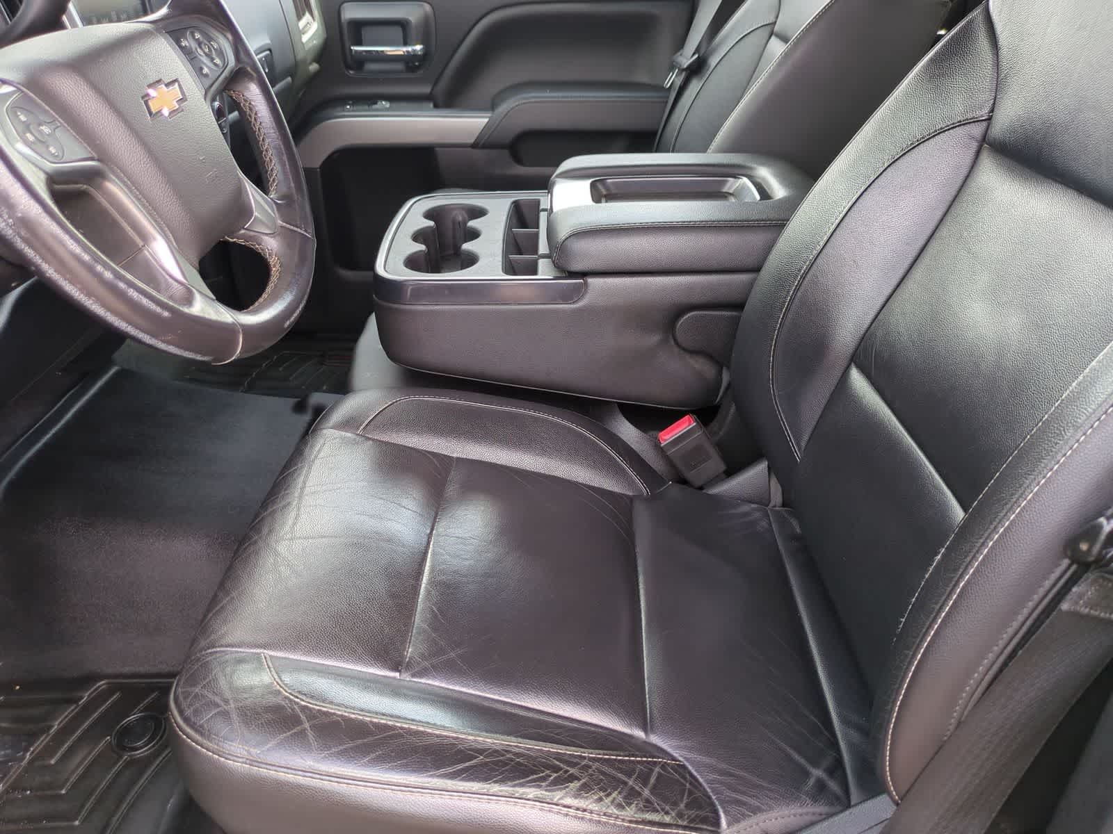 Thumbnail: 2019 Chevrolet Silverado 2500 - 17