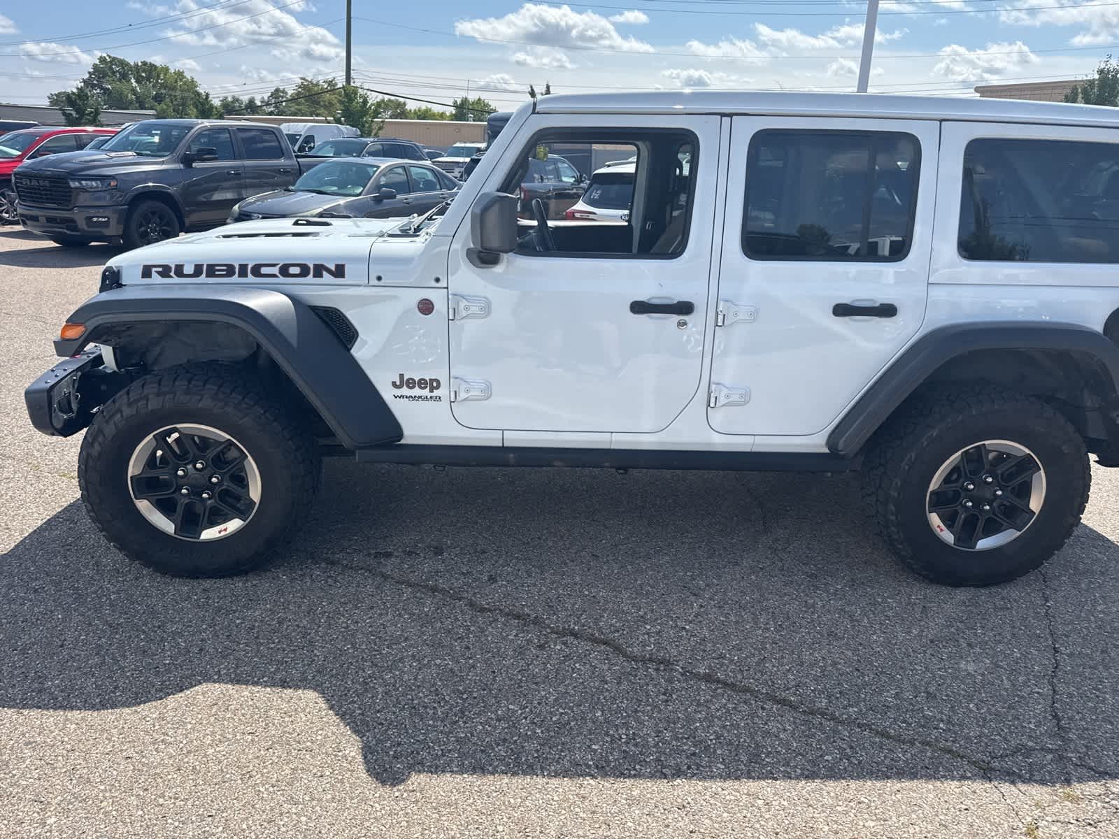 Thumbnail: 2018 Jeep Wrangler - 25