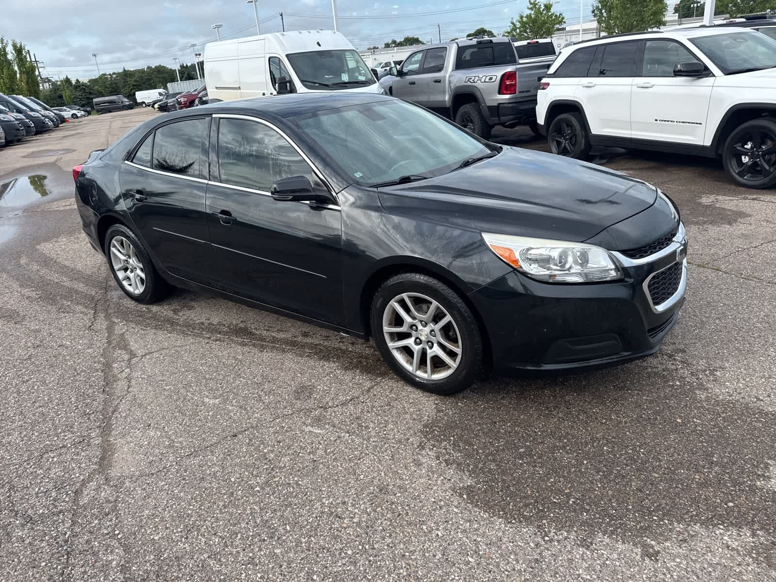 Thumbnail: 2015 Chevrolet Malibu - 10