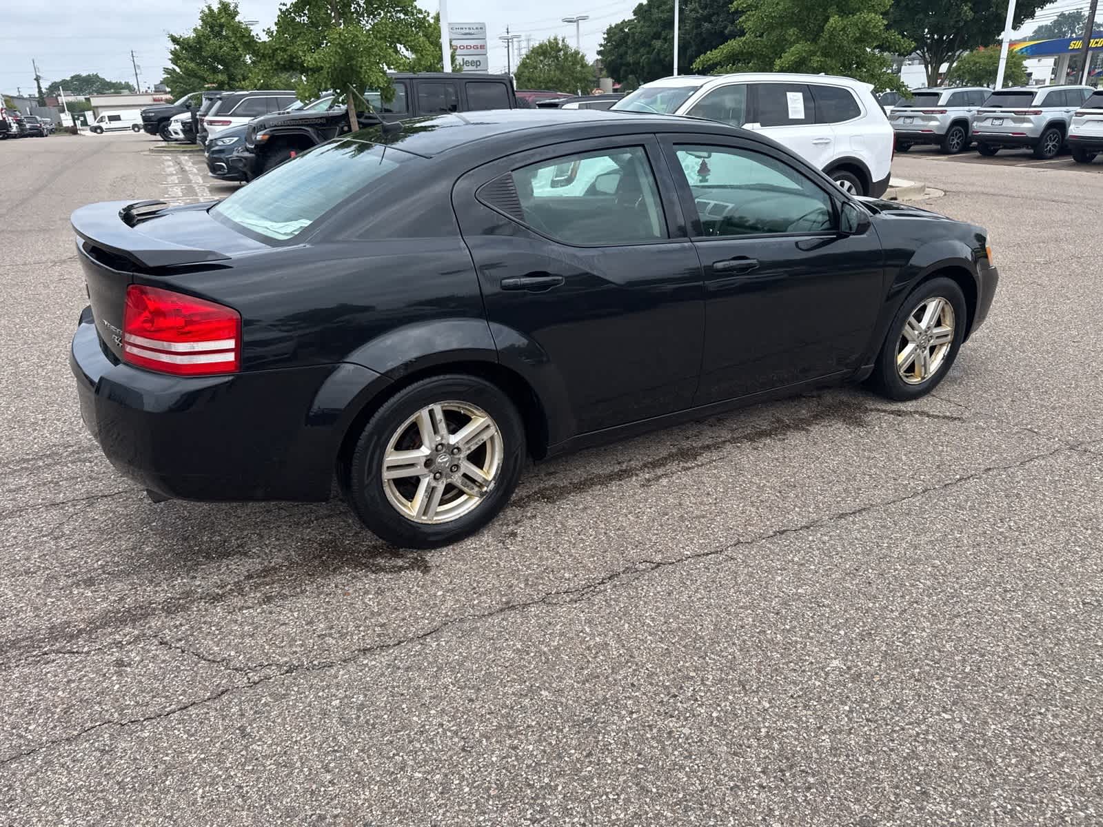 Thumbnail: 2010 Dodge Avenger - 15