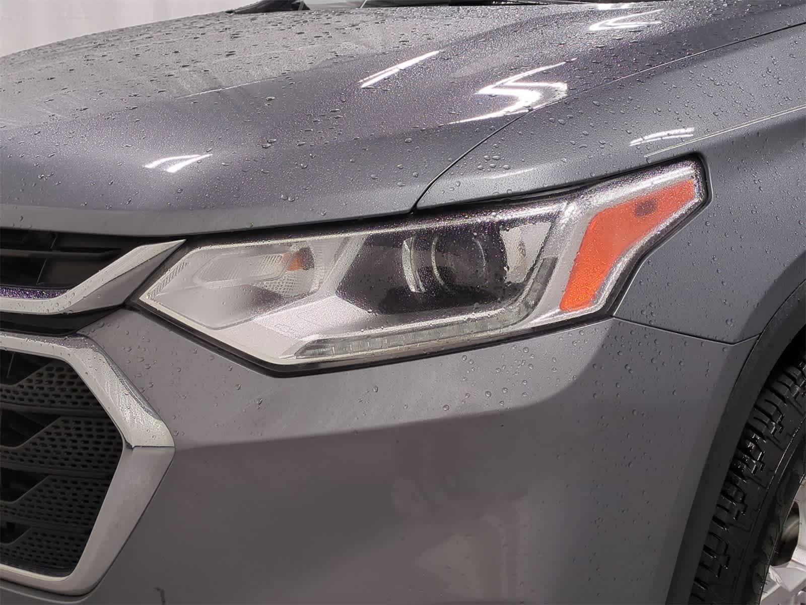 Thumbnail: 2018 Chevrolet Traverse - 11