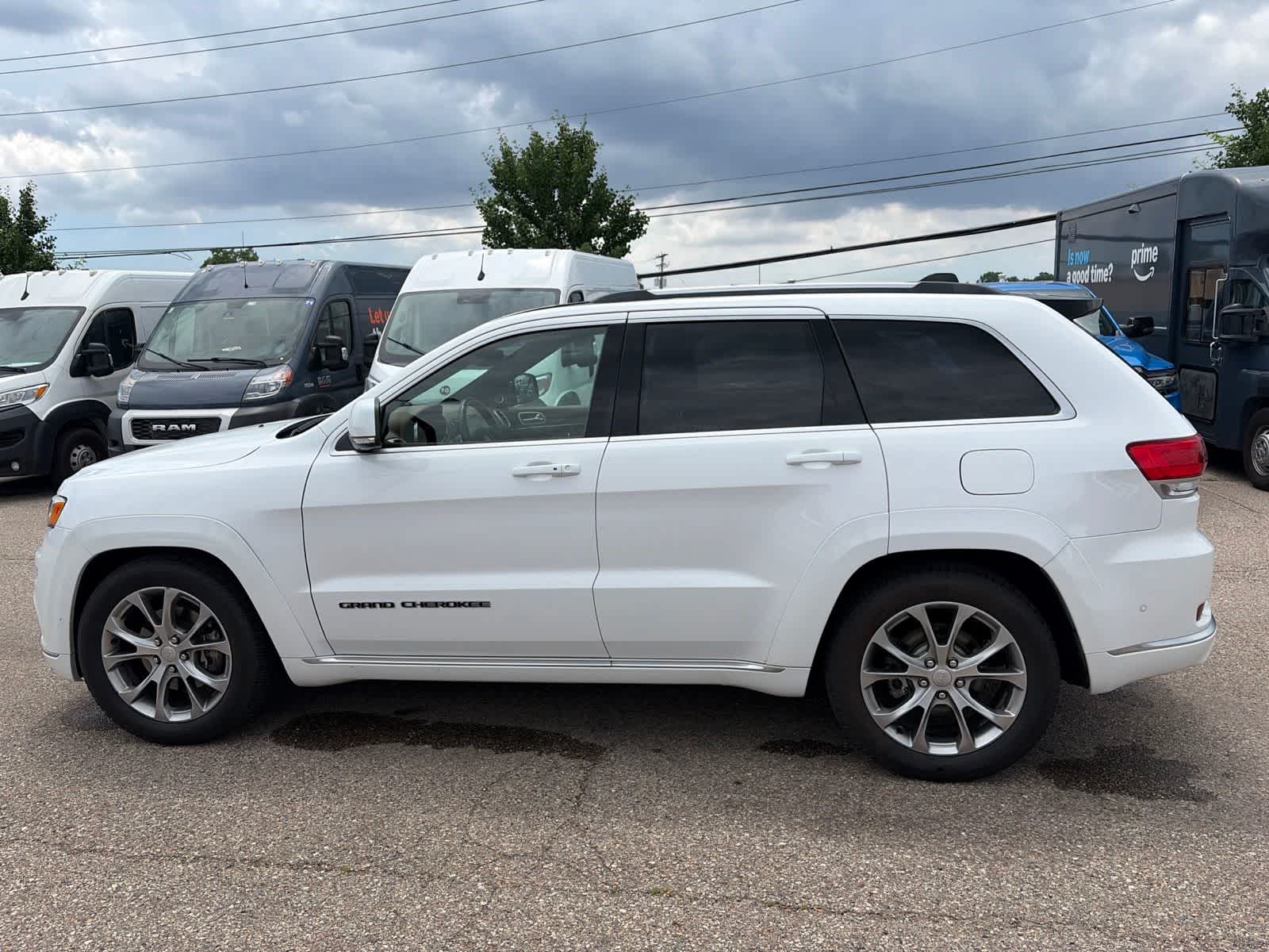 Thumbnail: 2021 Jeep Grand Cherokee - 18