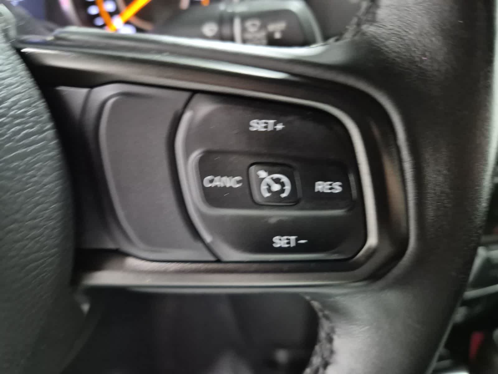 Thumbnail: 2018 Jeep Wrangler - 23