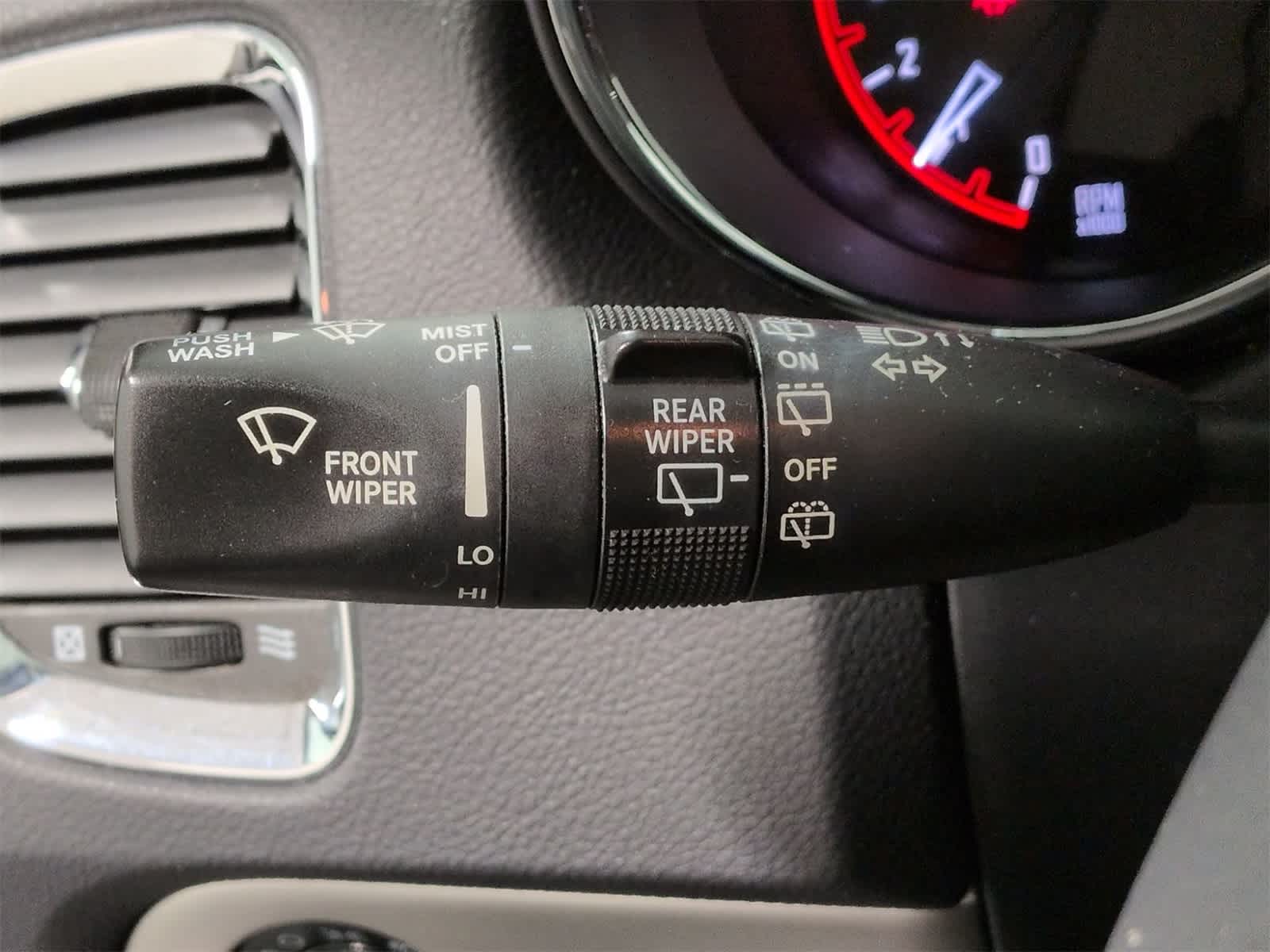 Thumbnail: 2017 Dodge Durango - 29