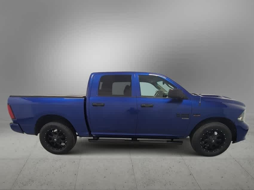 2019 RAM 1500 Classic Express 9