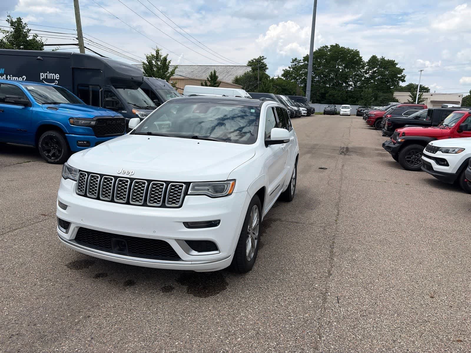 Thumbnail: 2021 Jeep Grand Cherokee - 1