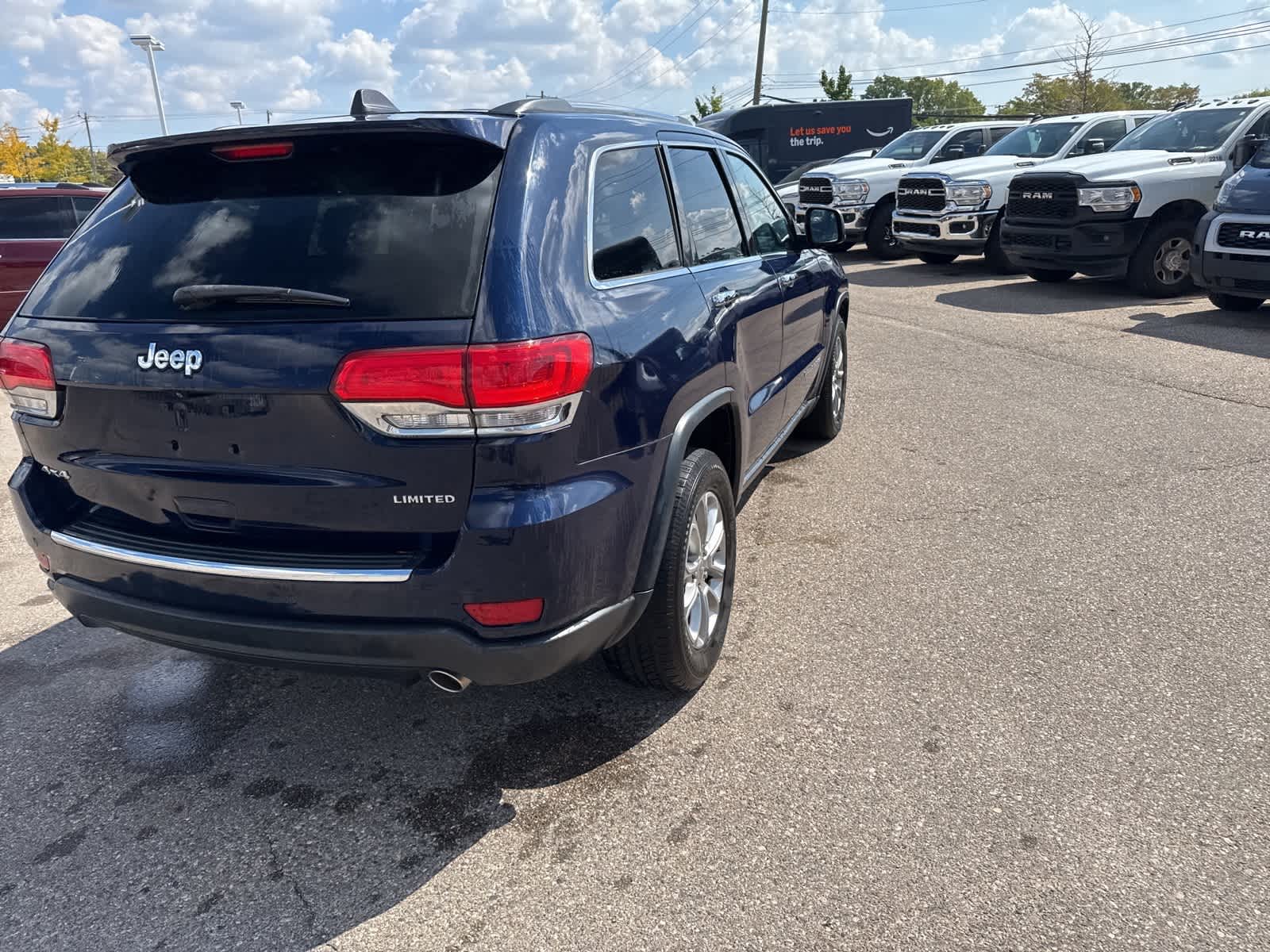 Thumbnail: 2015 Jeep Grand Cherokee - 17