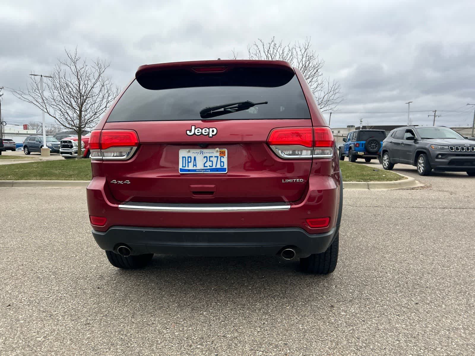 Thumbnail: 2014 Jeep Grand Cherokee - 18