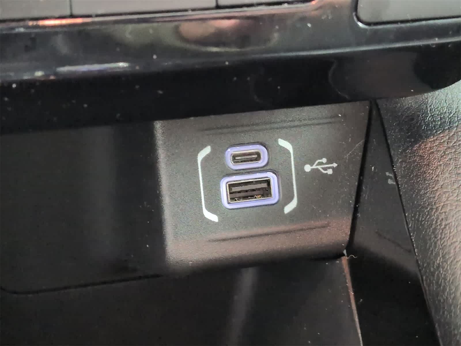 Thumbnail: 2023 Jeep Compass - 30