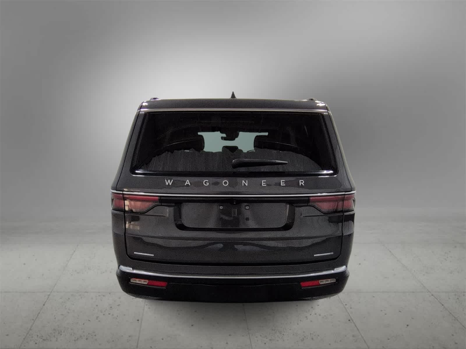 Thumbnail: 2022 Jeep Wagoneer - 7