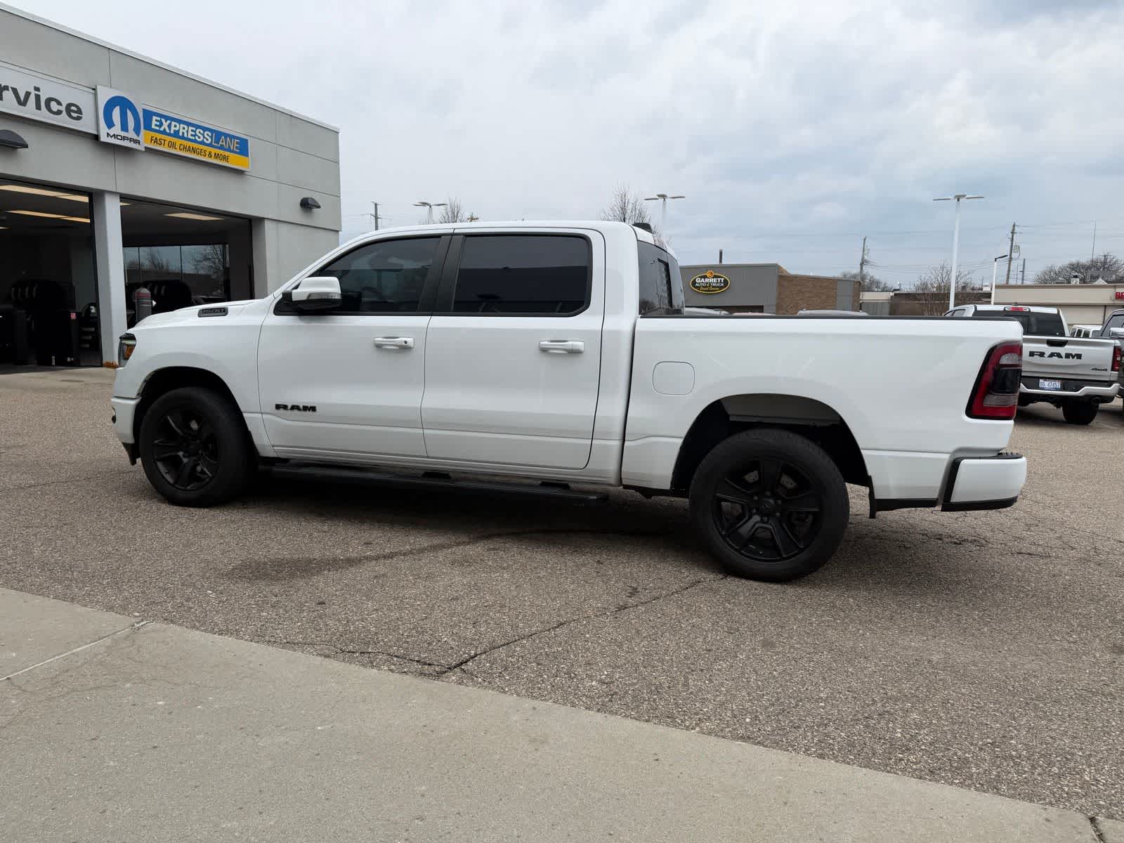 Thumbnail: 2020 RAM 1500 - 30