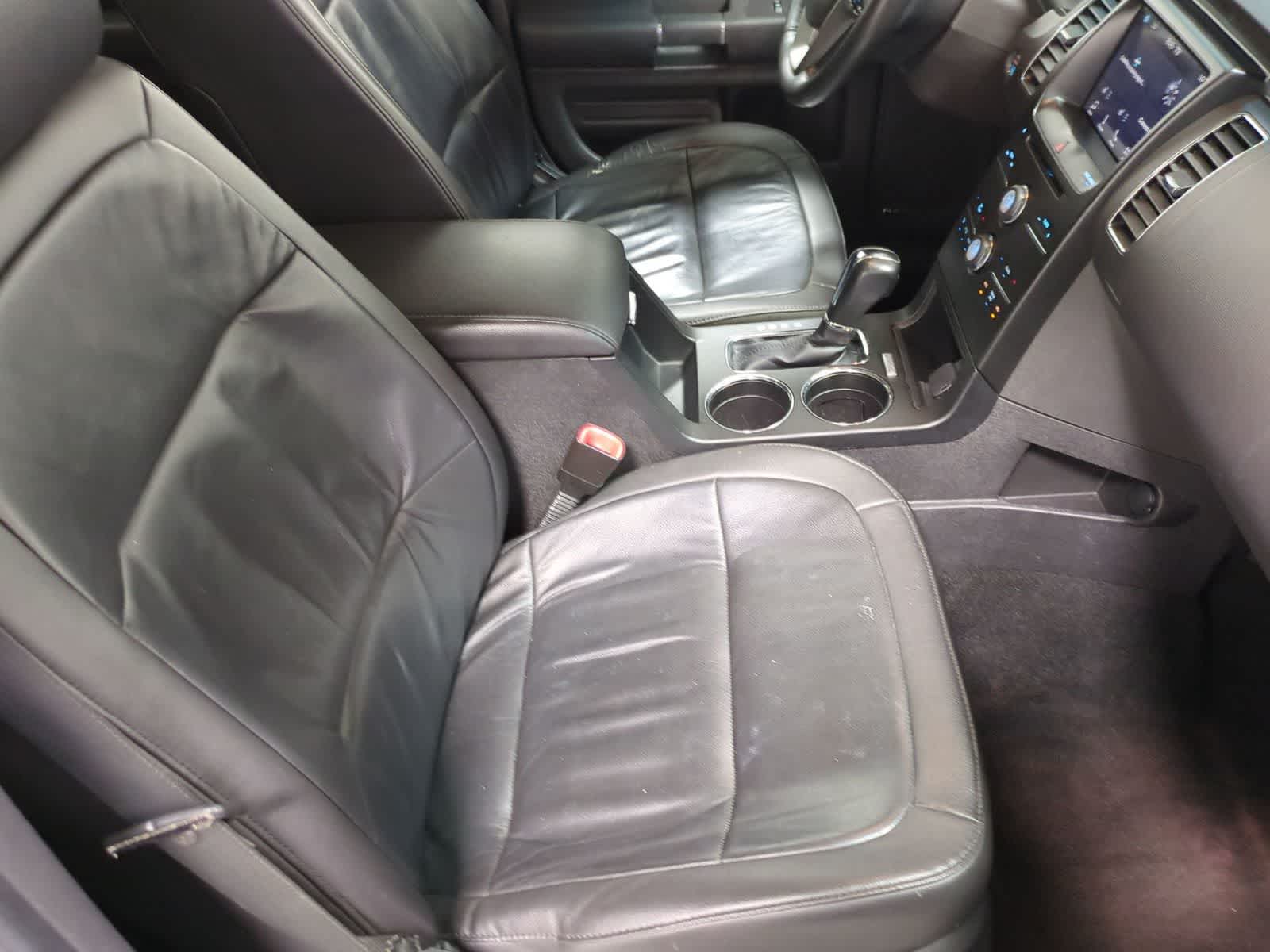 Thumbnail: 2019 Ford Flex - 21