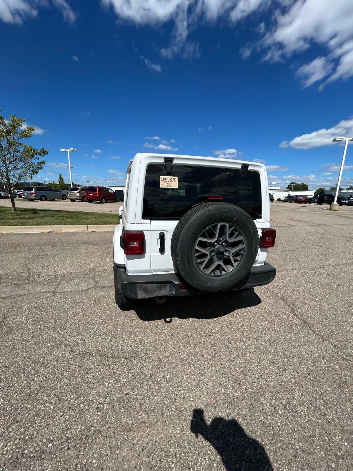 Thumbnail: 2024 Jeep Wrangler - 19