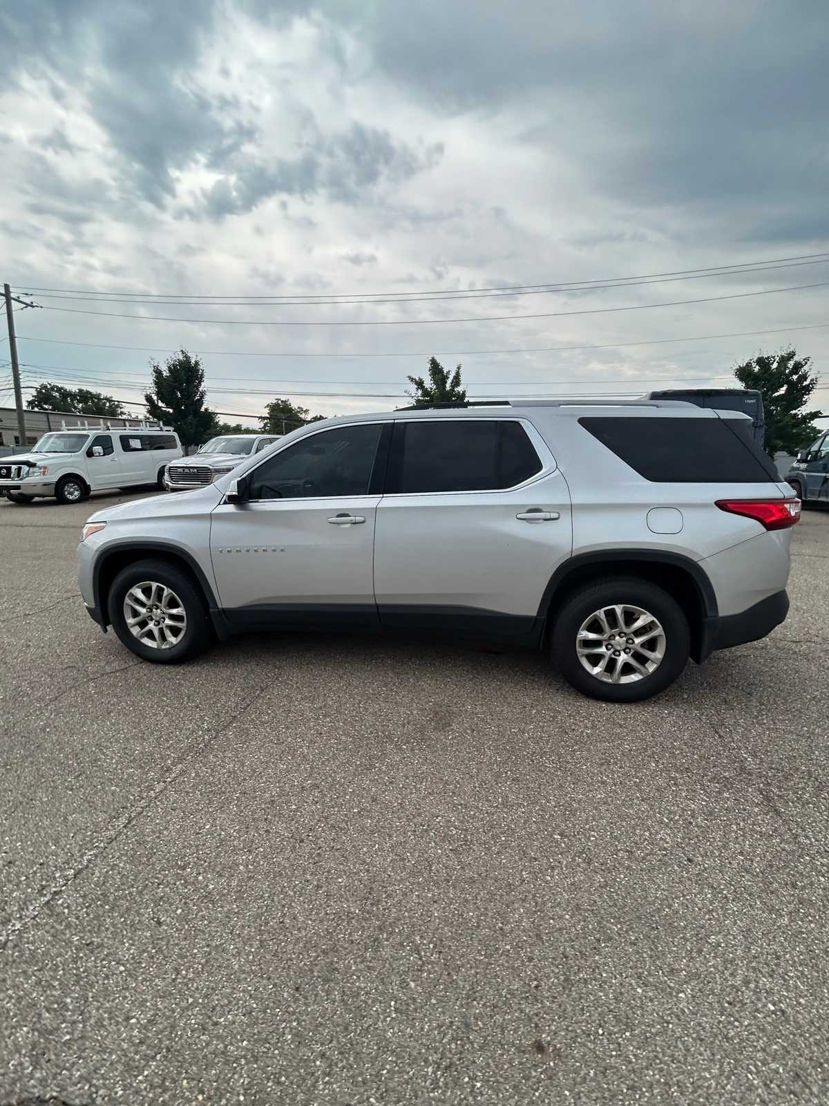 Thumbnail: 2018 Chevrolet Traverse - 25