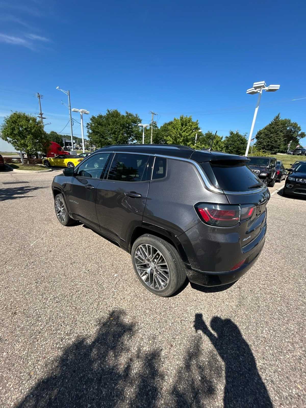 Thumbnail: 2022 Jeep Compass - 24