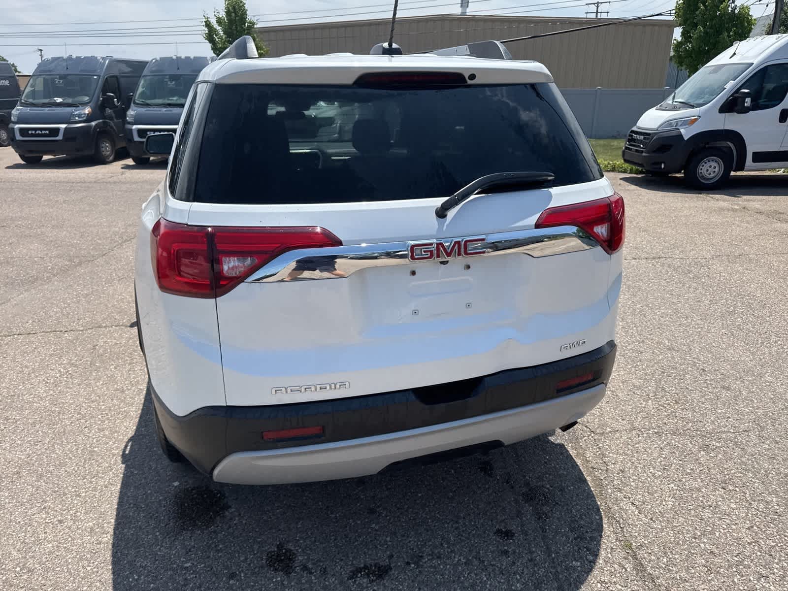 2019 GMC Acadia SLE 17