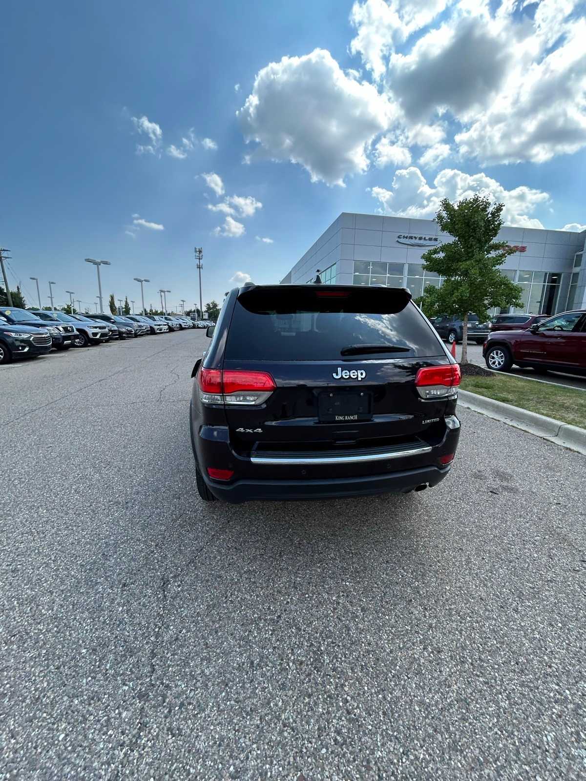 Thumbnail: 2019 Jeep Grand Cherokee - 19