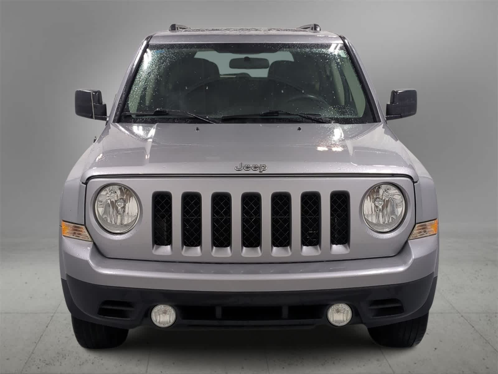 Thumbnail: 2015 Jeep Patriot - 3
