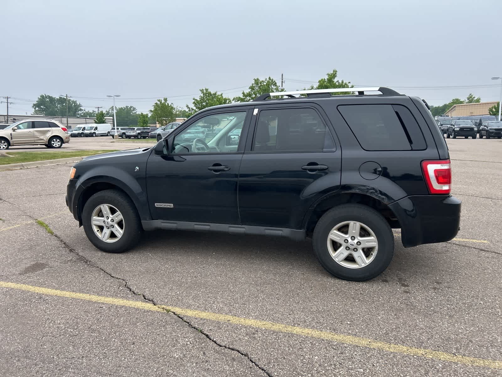 2008 Ford Escape  28