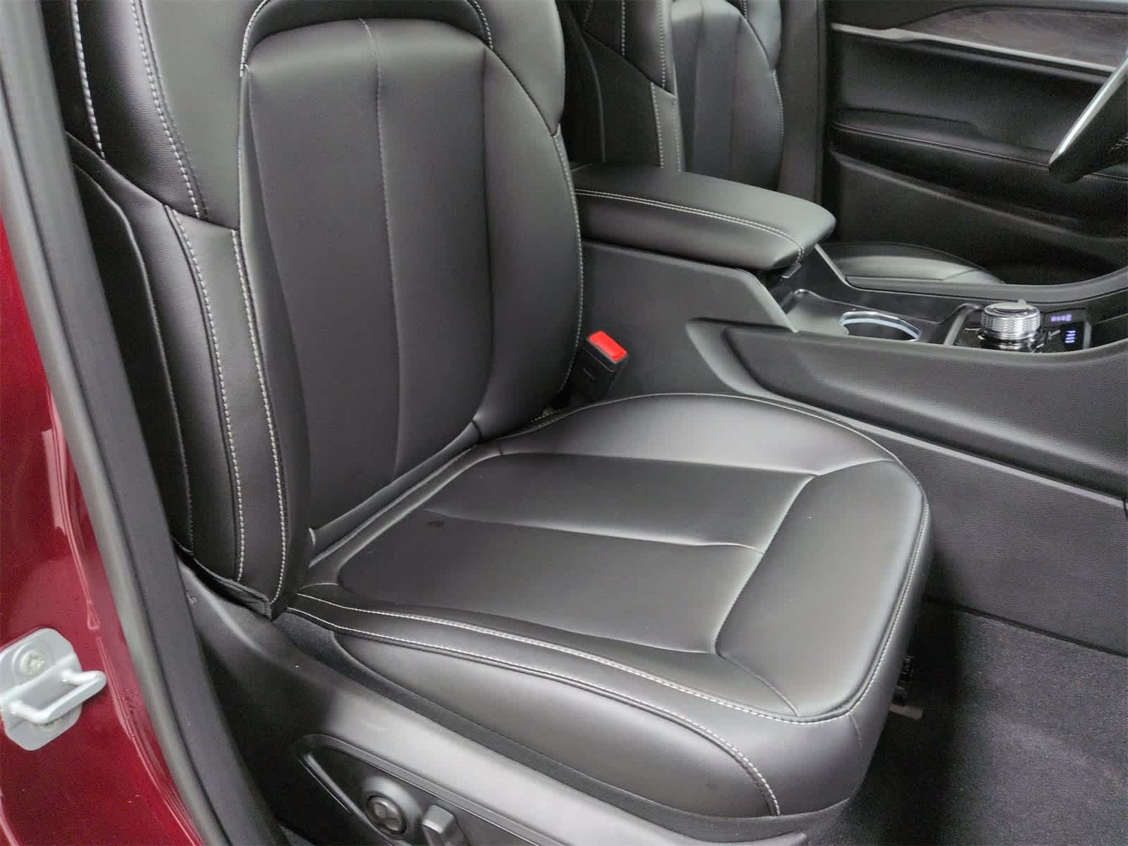 Thumbnail: 2025 Jeep Grand Cherokee L - 22