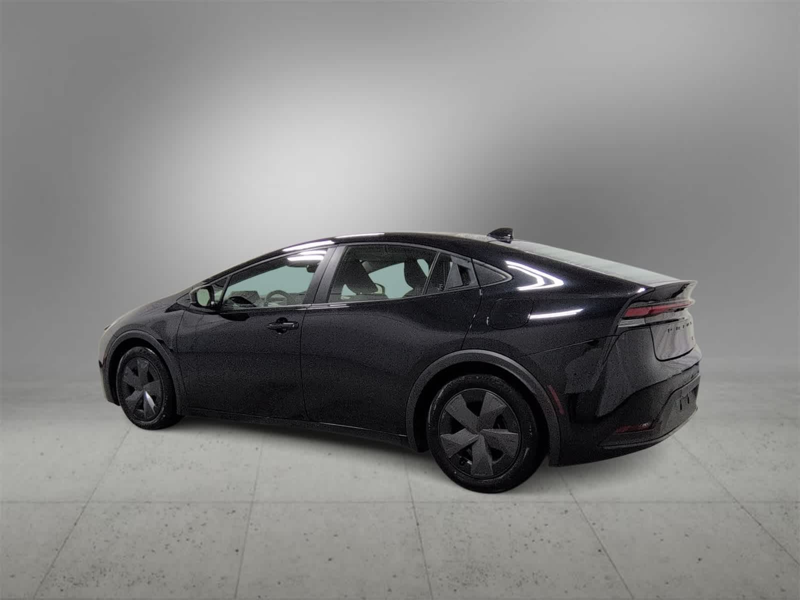 Thumbnail: 2023 Toyota Prius - 6