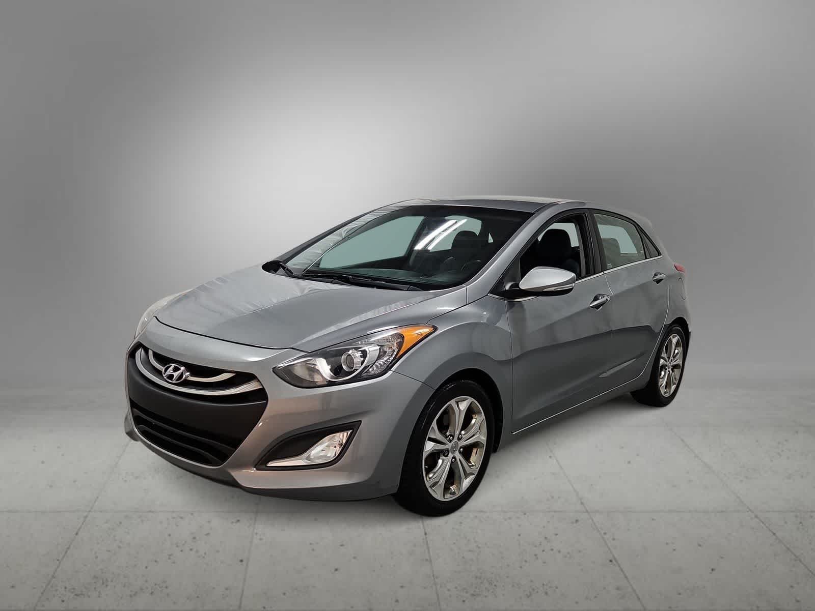 Thumbnail: 2014 Hyundai Elantra - 4