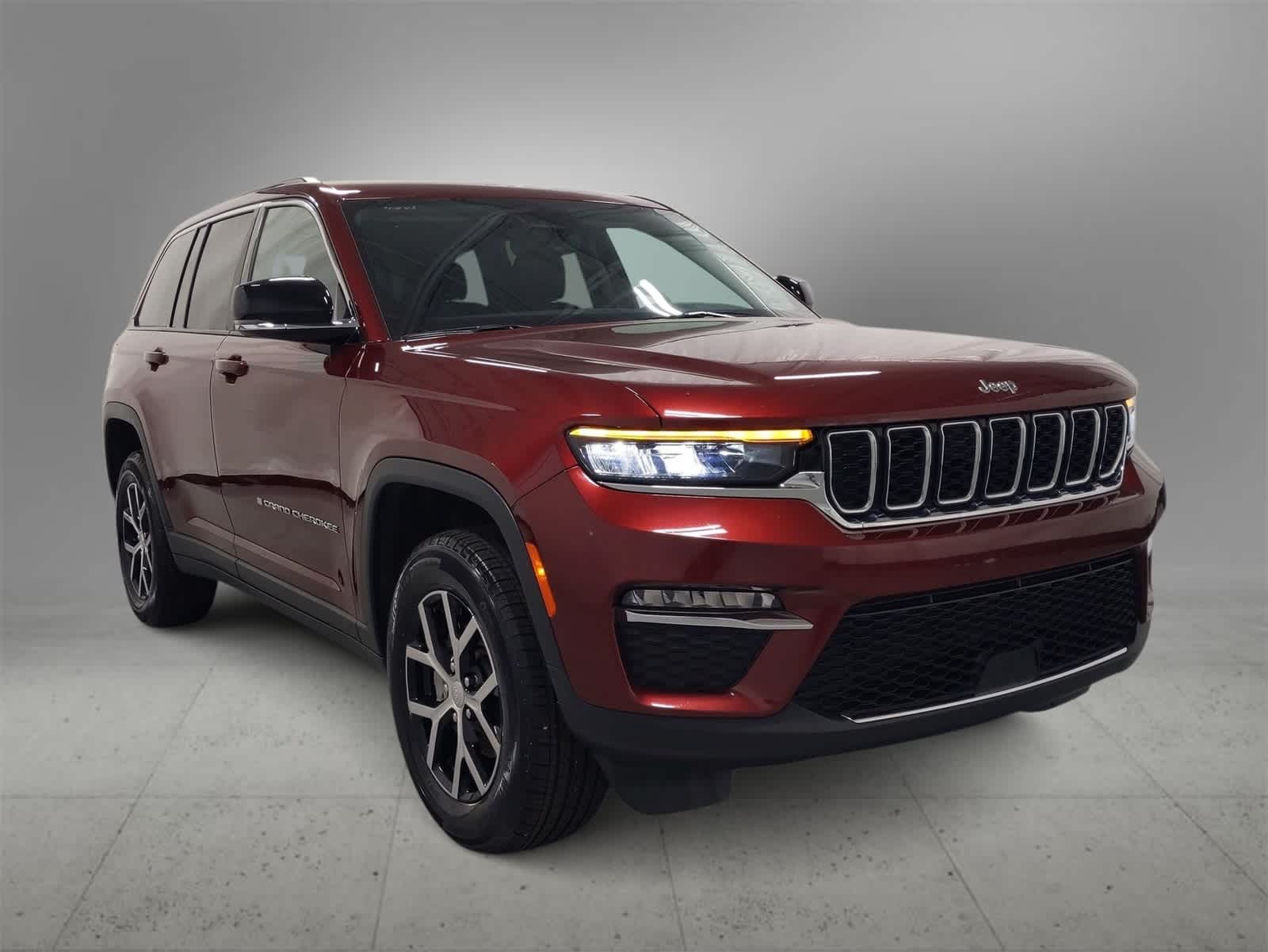 Thumbnail: 2023 Jeep Grand Cherokee - 2