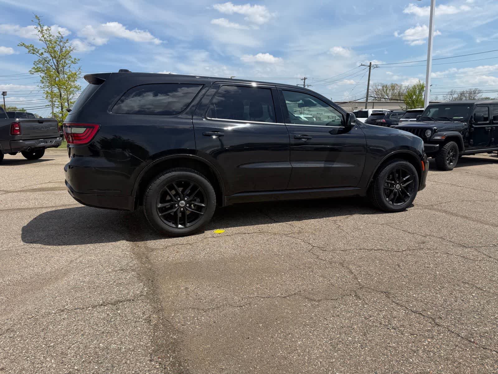 Thumbnail: 2022 Dodge Durango - 15