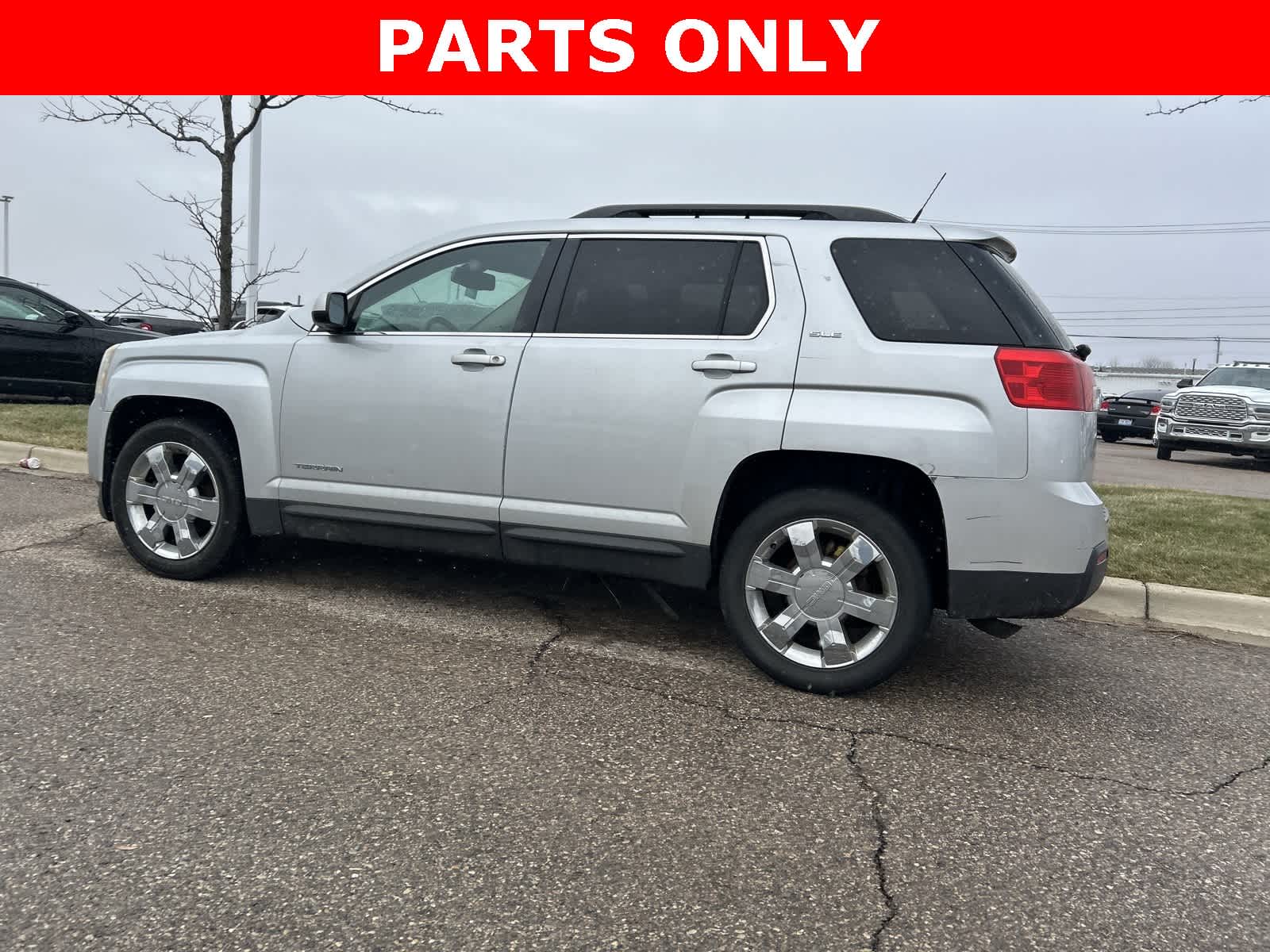 Thumbnail: 2011 GMC Terrain - 26