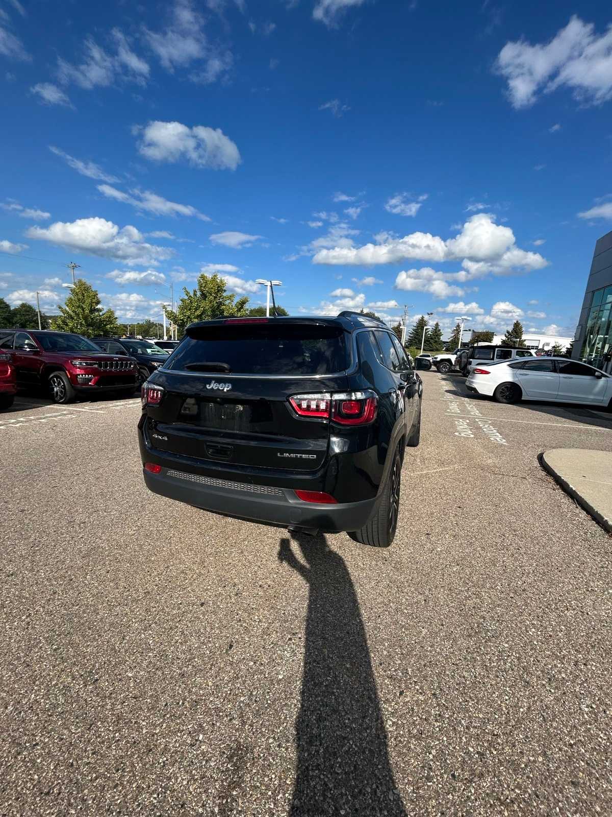 Thumbnail: 2022 Jeep Compass - 18