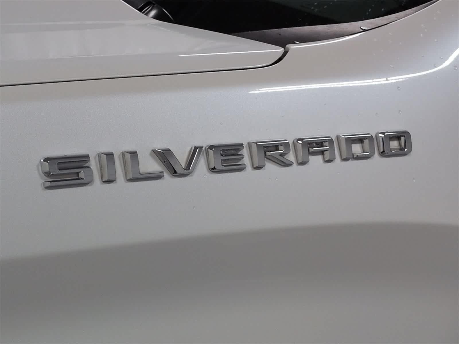 Thumbnail: 2019 Chevrolet Silverado 1500 - 13