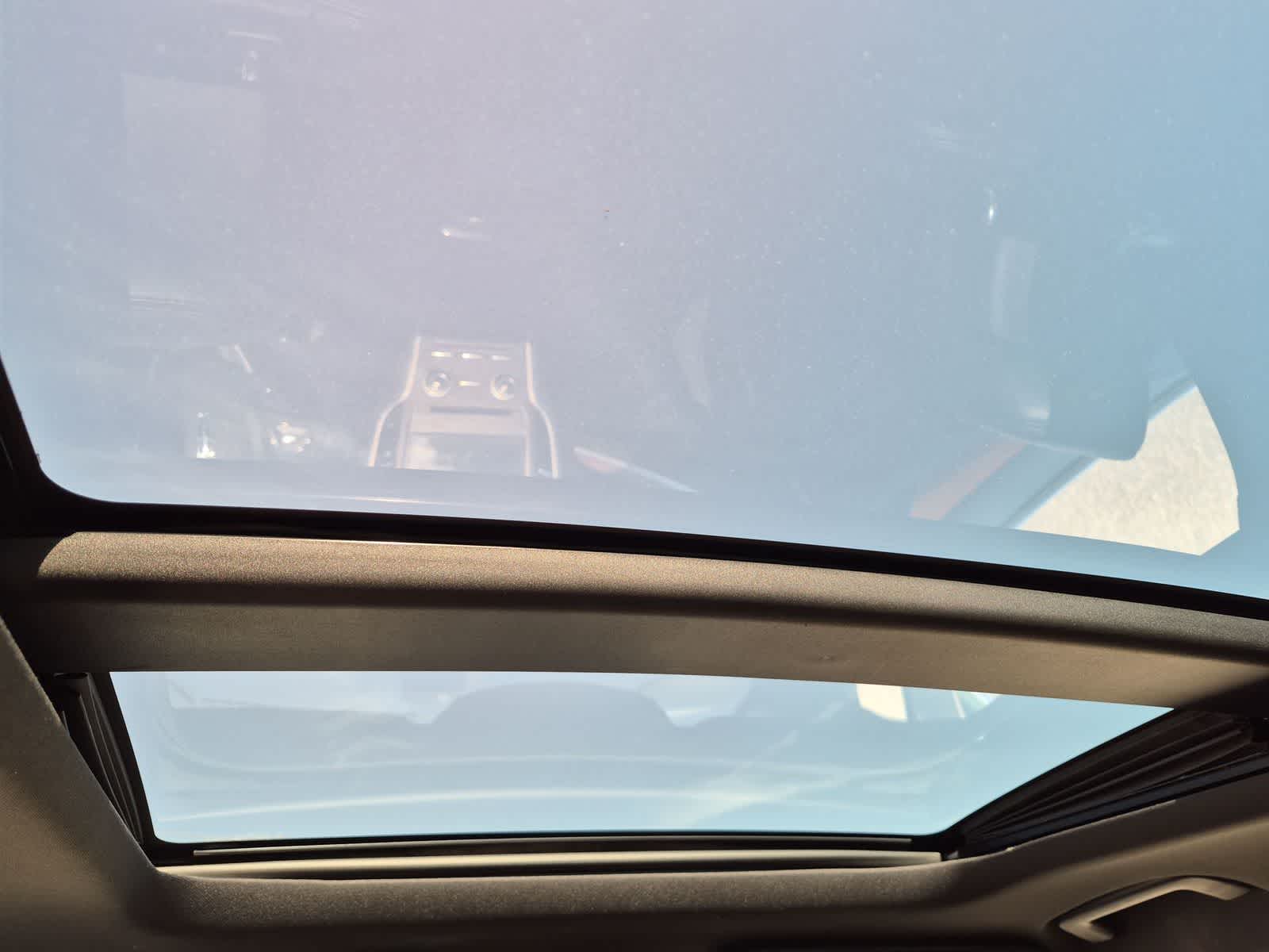 Thumbnail: 2018 Lincoln MKC - 23