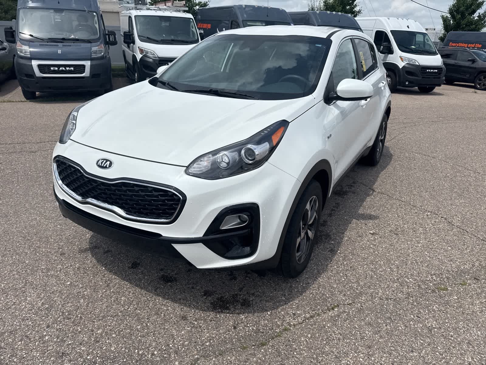 Thumbnail: 2021 Kia Sportage - 2