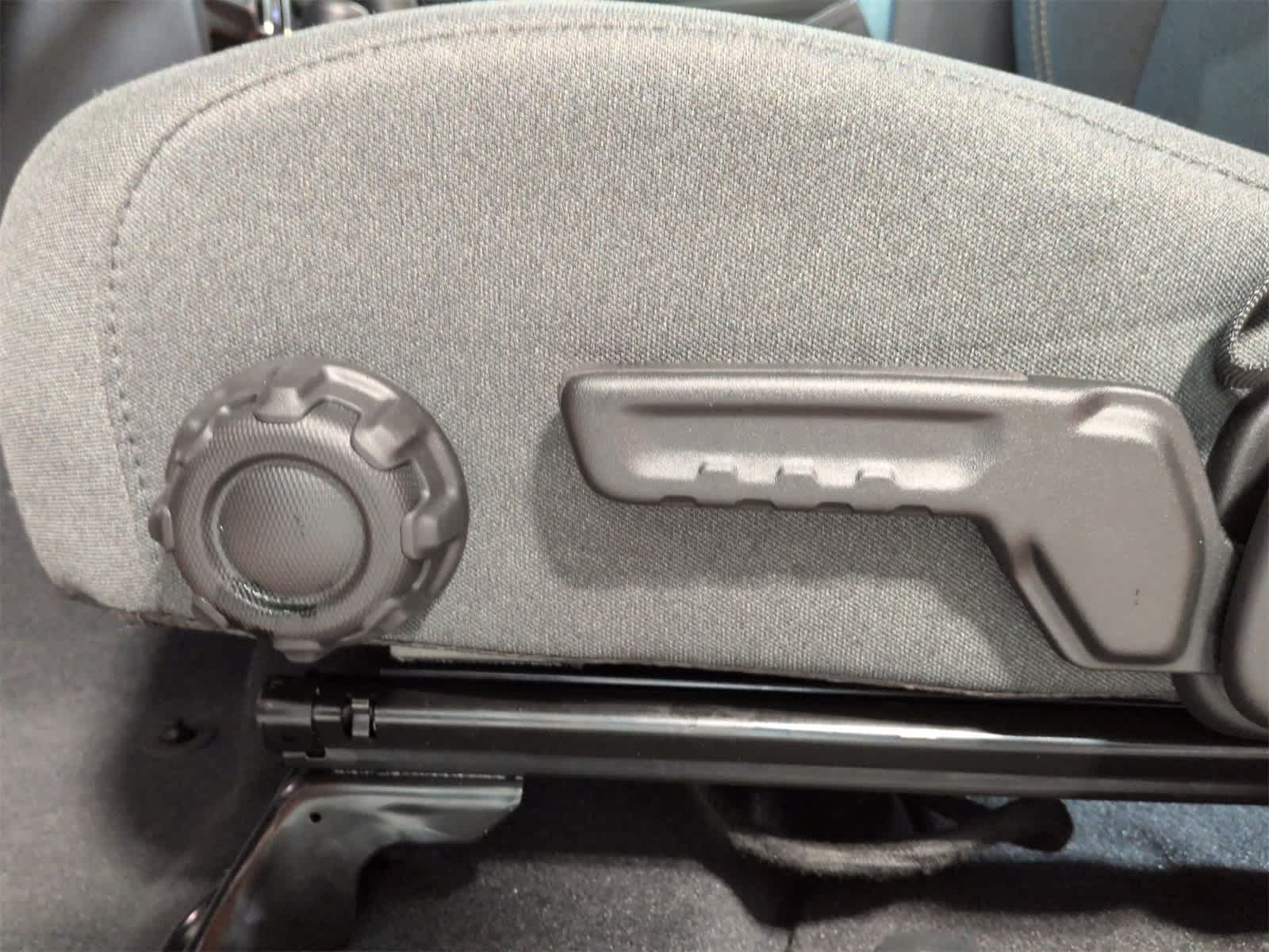 Thumbnail: 2025 Jeep Wrangler - 18