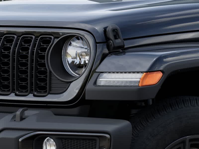 Thumbnail: 2025 Jeep Gladiator - 10