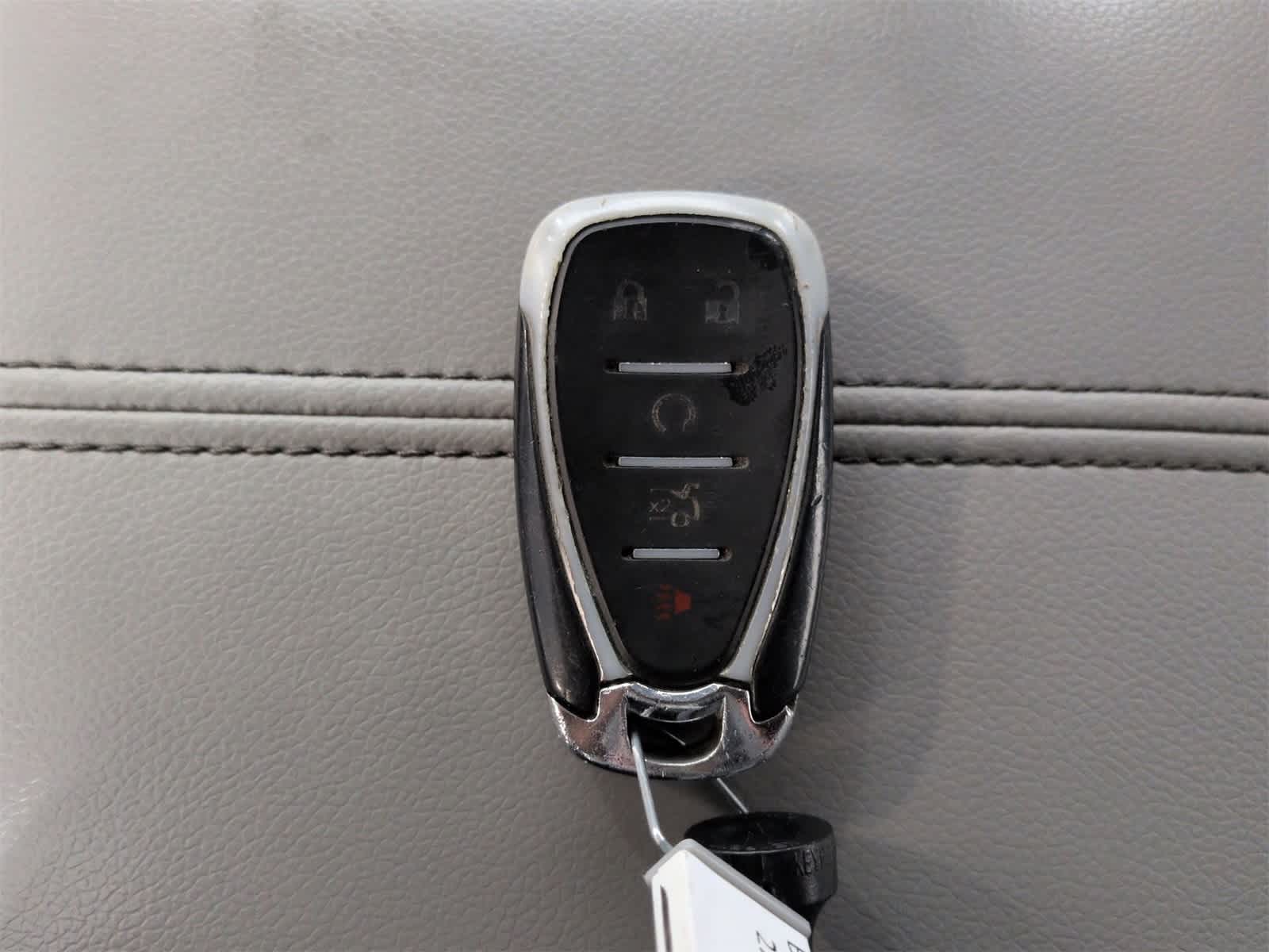 Thumbnail: 2018 Chevrolet Malibu - 34