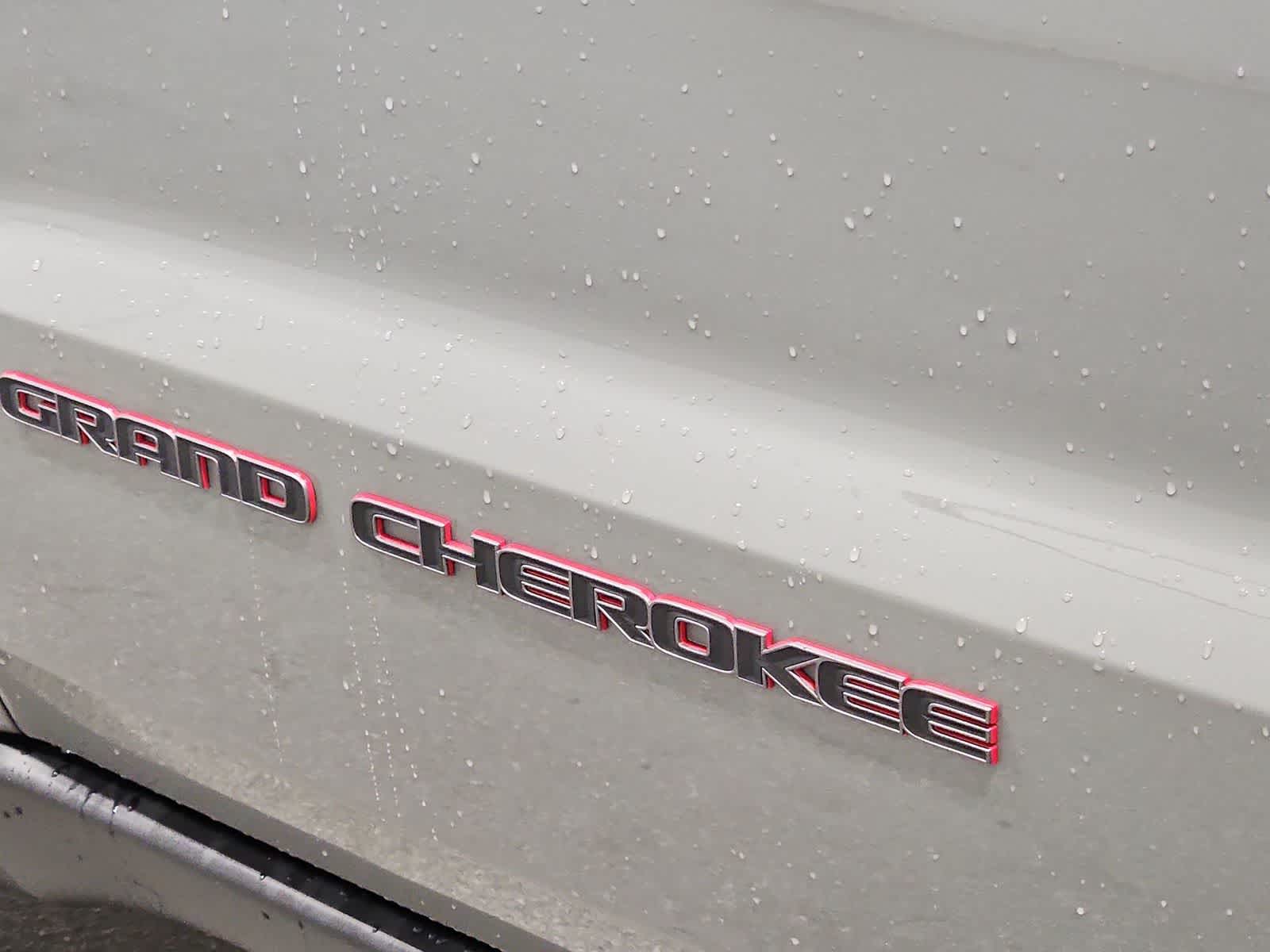 Thumbnail: 2021 Jeep Grand Cherokee - 13