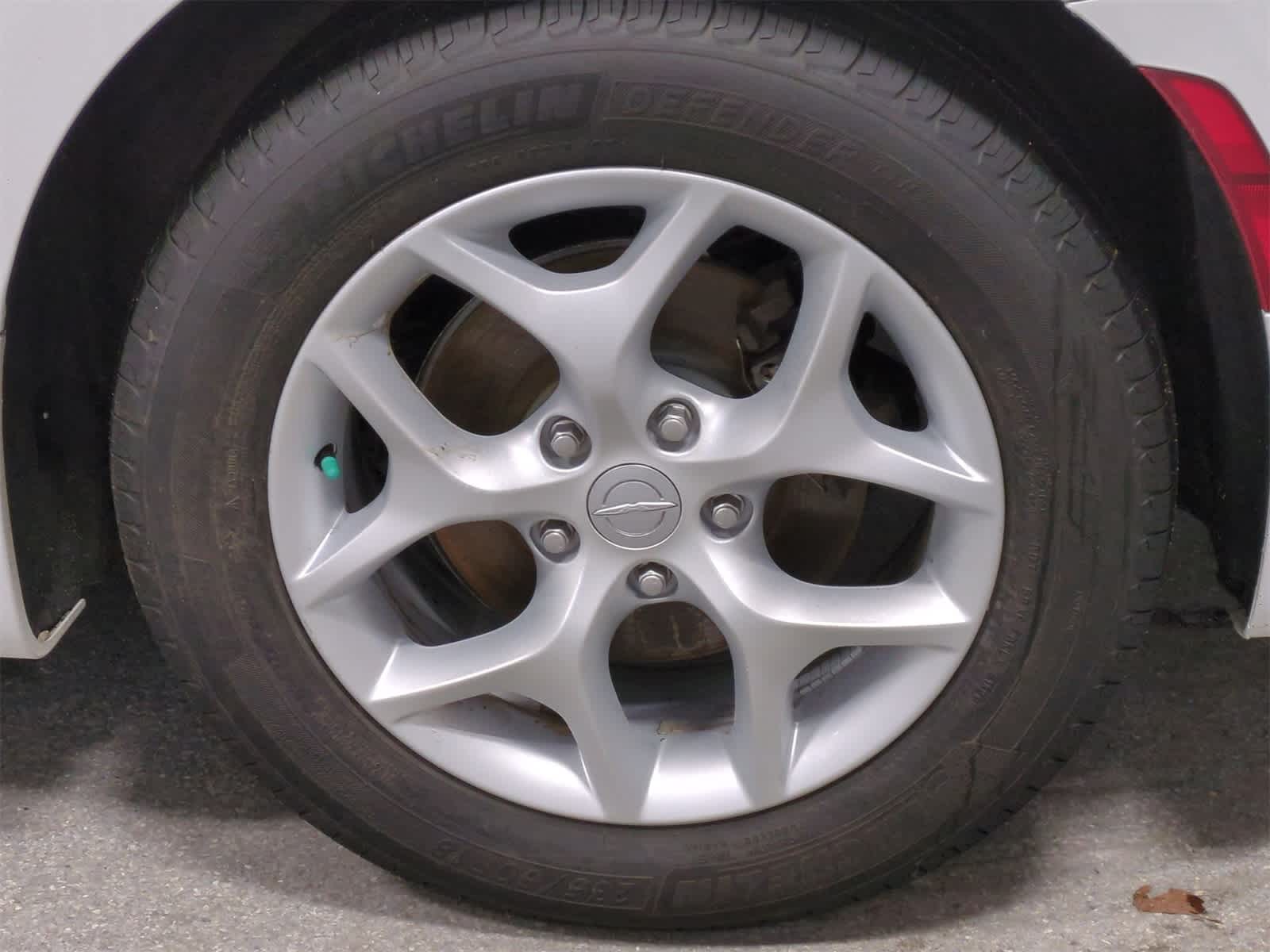 Thumbnail: 2018 Chrysler Pacifica - 14