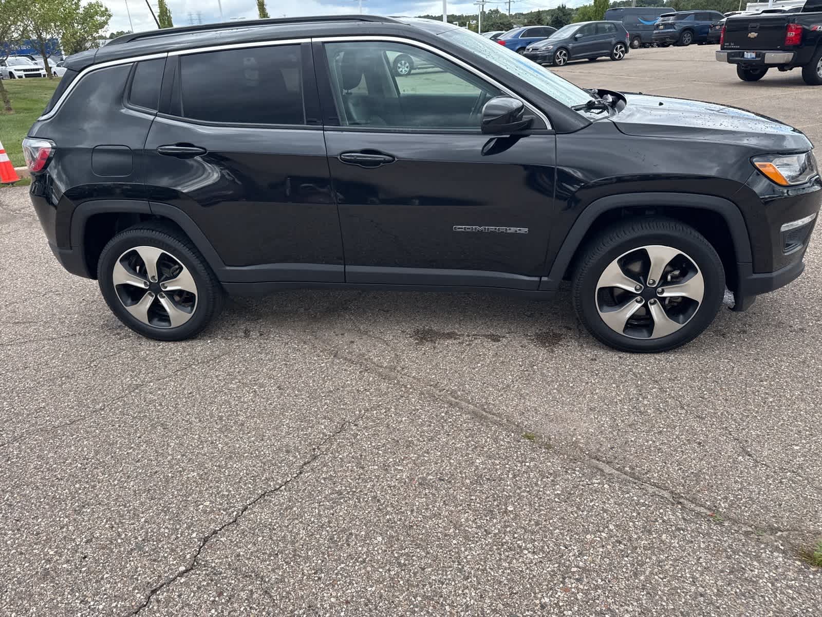 Thumbnail: 2018 Jeep Compass - 11