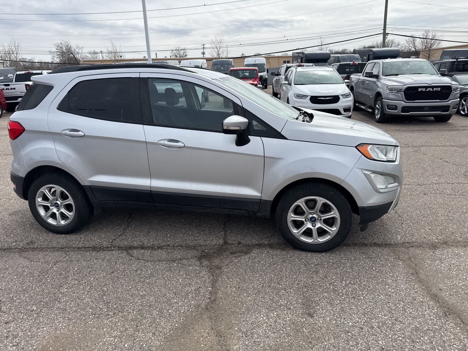 Thumbnail: 2018 Ford EcoSport - 8