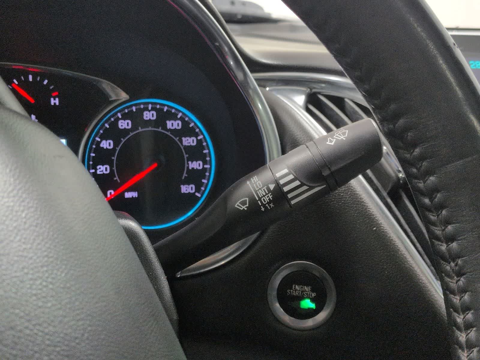 Thumbnail: 2018 Chevrolet Malibu - 28