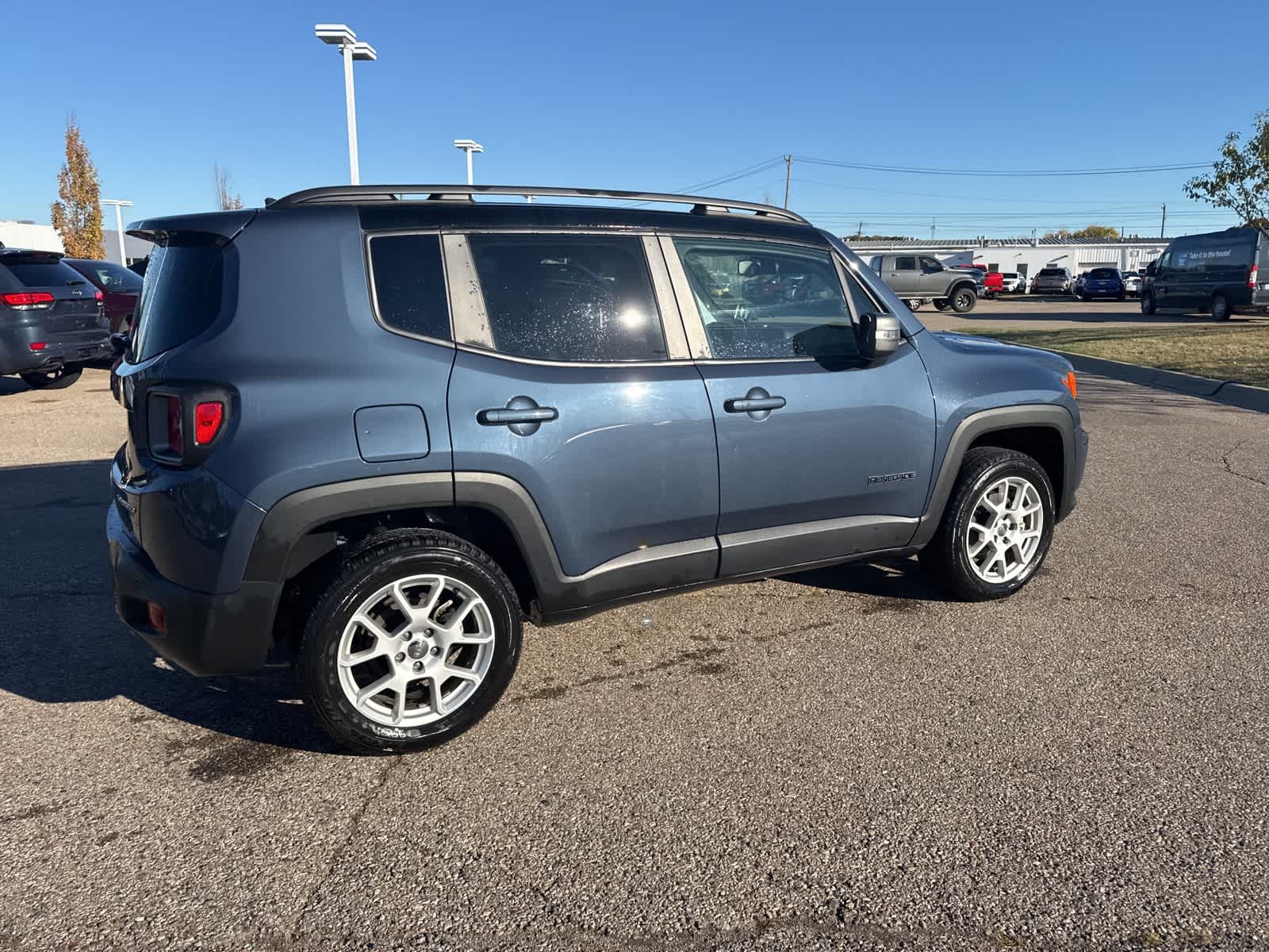 Thumbnail: 2021 Jeep Renegade - 16