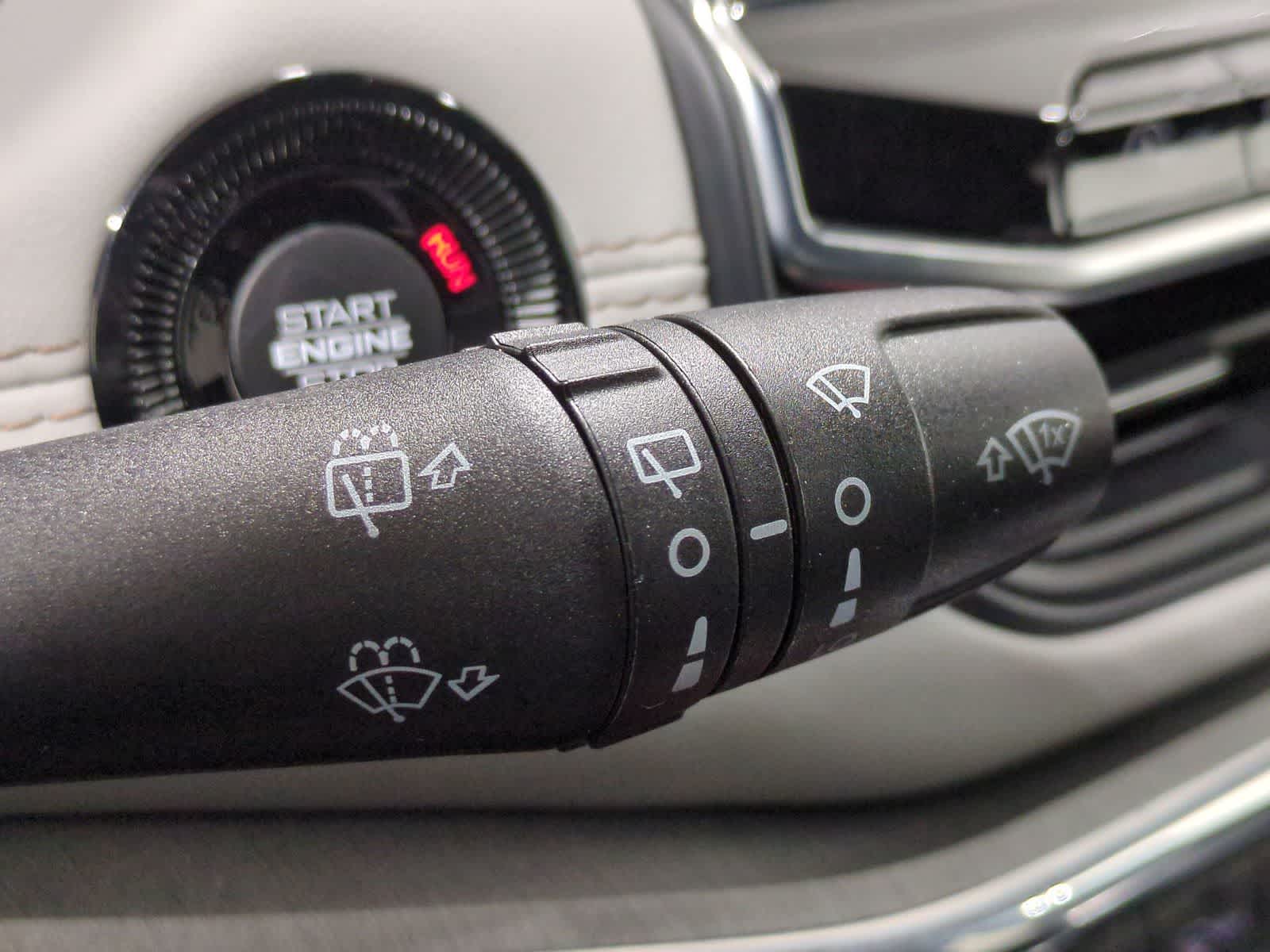 Thumbnail: 2023 Jeep Compass - 25